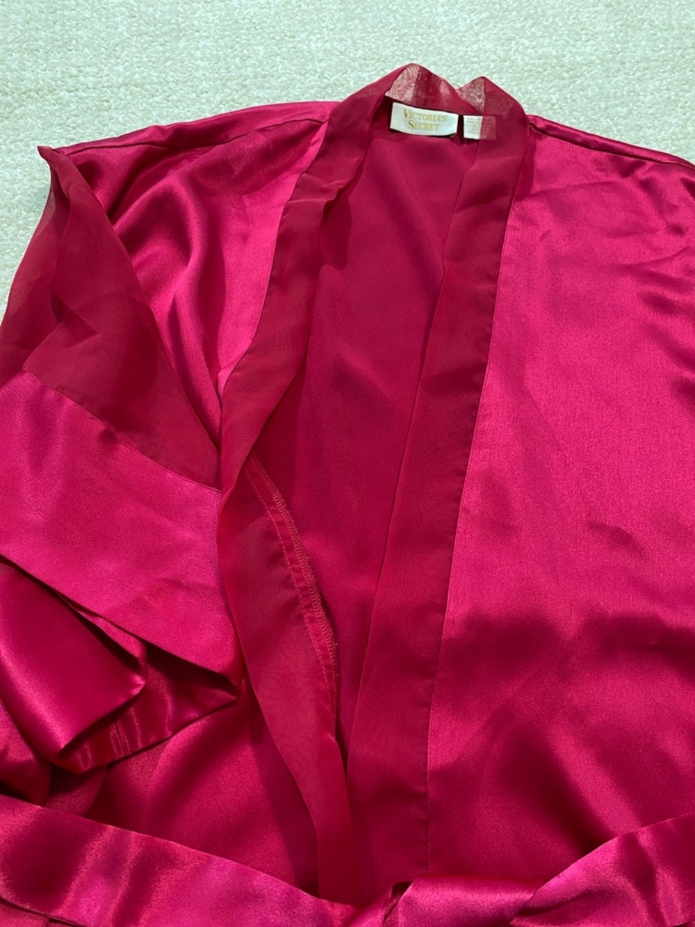 Victoria's Secret Fuchsia Satin Kimono Robe with Sheer Sleeves Size One Size - Picture 13 of 13